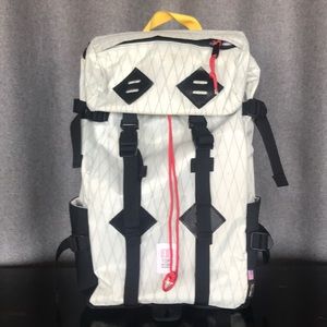 Topo designs back pack